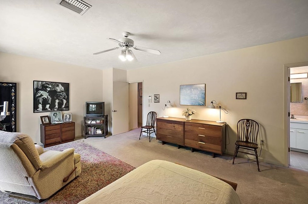 625 Sandlake Ct, Mount Dora FL  32757-6084 exterior