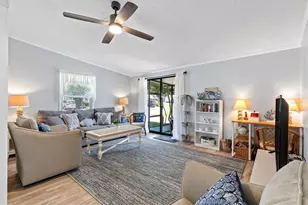 1614 Myrtle Beach Dr, The Villages, FL 32159 - Photo 7