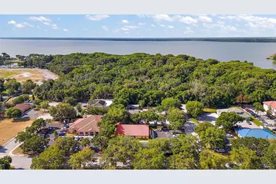 700 Doctors Court, Leesburg, FL 34748 - Photo 11