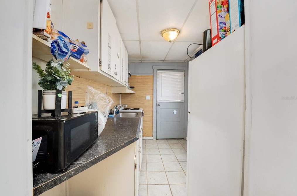 430 Lemon Ave, Eustis FL 32726-4133 exterior