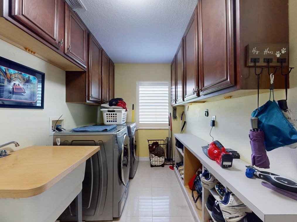 15507 Pebble Ridge St, Winter Garden FL  34787-4641 exterior