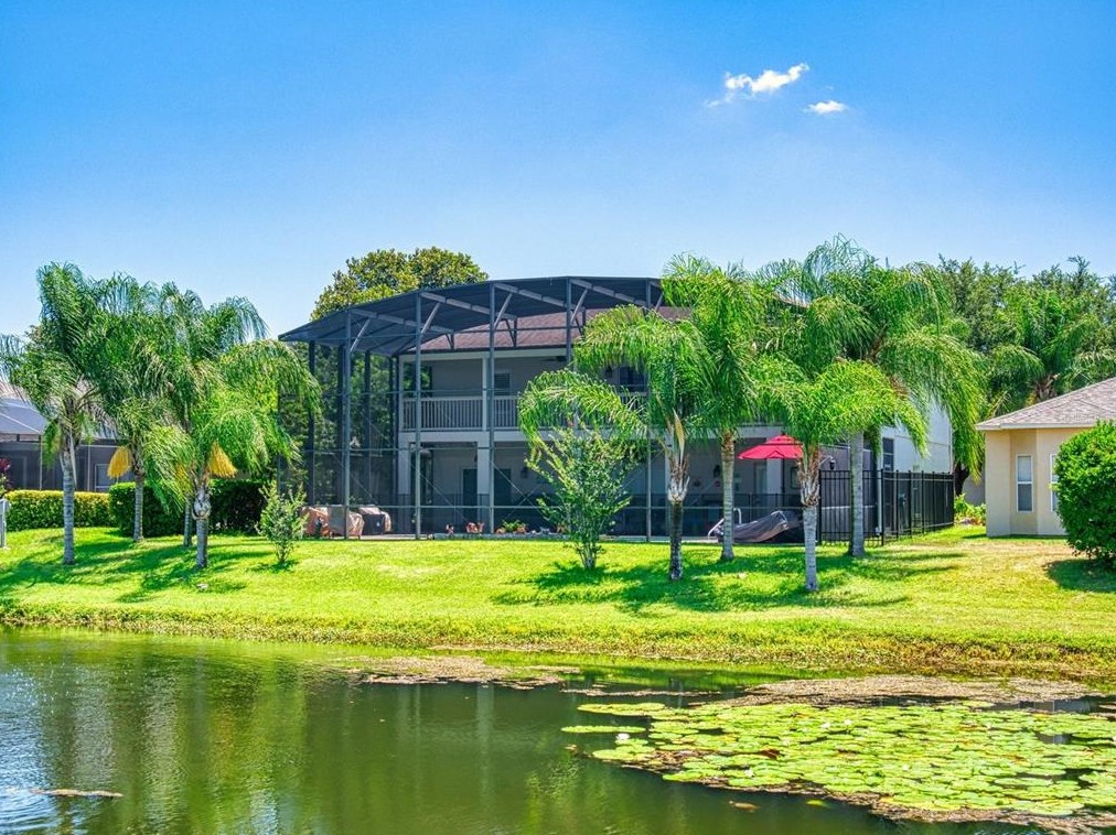 15507 Pebble Ridge St, Winter Garden FL  34787-4641 exterior