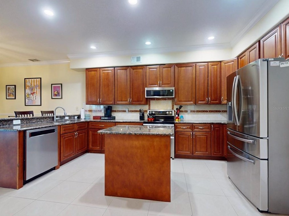 15507 Pebble Ridge St, Winter Garden FL  34787-4641 exterior