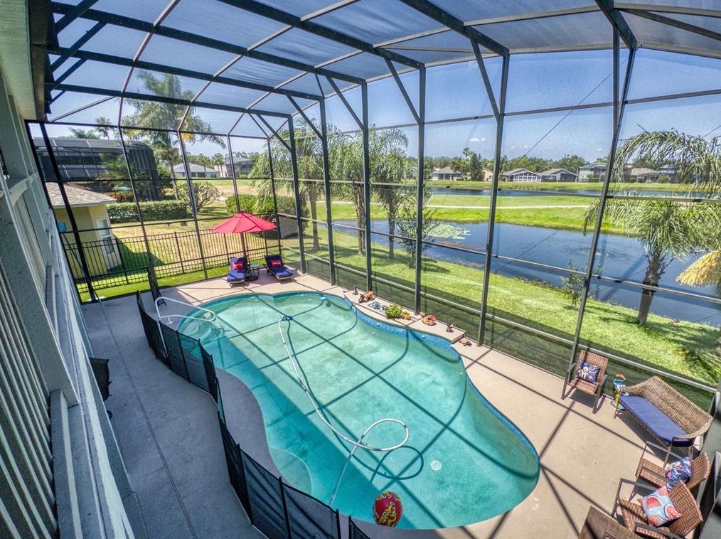 15507 Pebble Ridge St, Winter Garden FL  34787-4641 exterior