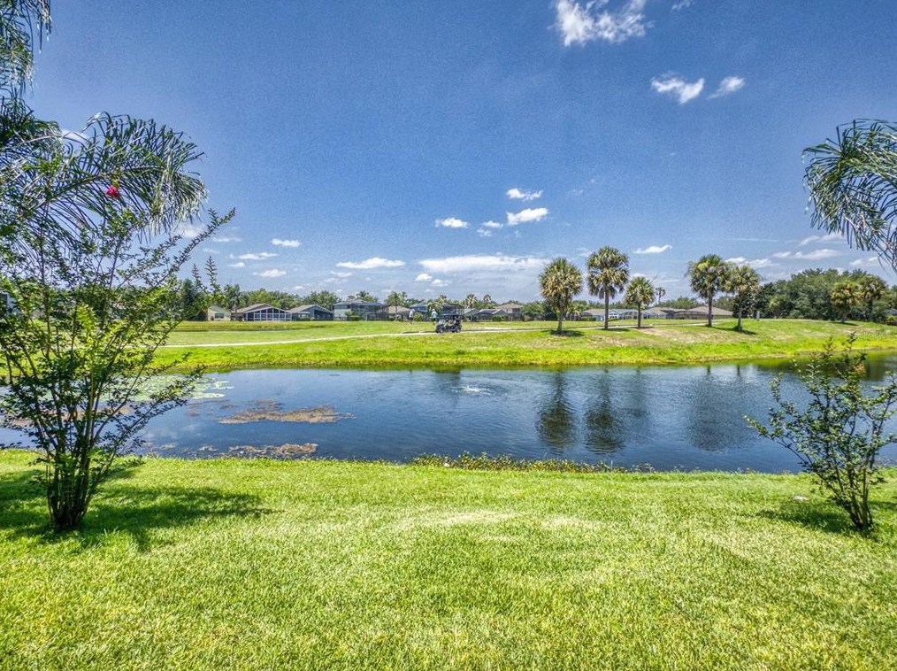 15507 Pebble Ridge St, Winter Garden FL  34787-4641 exterior