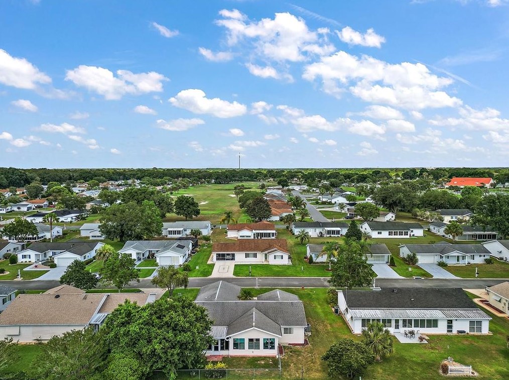 17564 96 Ct, Summerfield FL  34491-6431 exterior