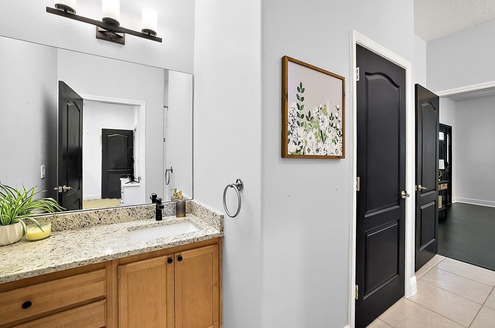 17660 County Rd 455, Montverde FL  34756-3023 exterior