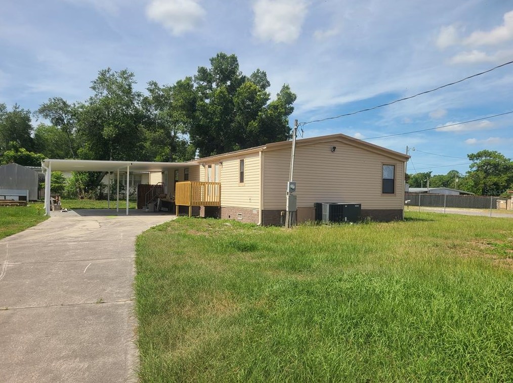 14461 90 Ave, Summerfield FL  34491-3413 exterior