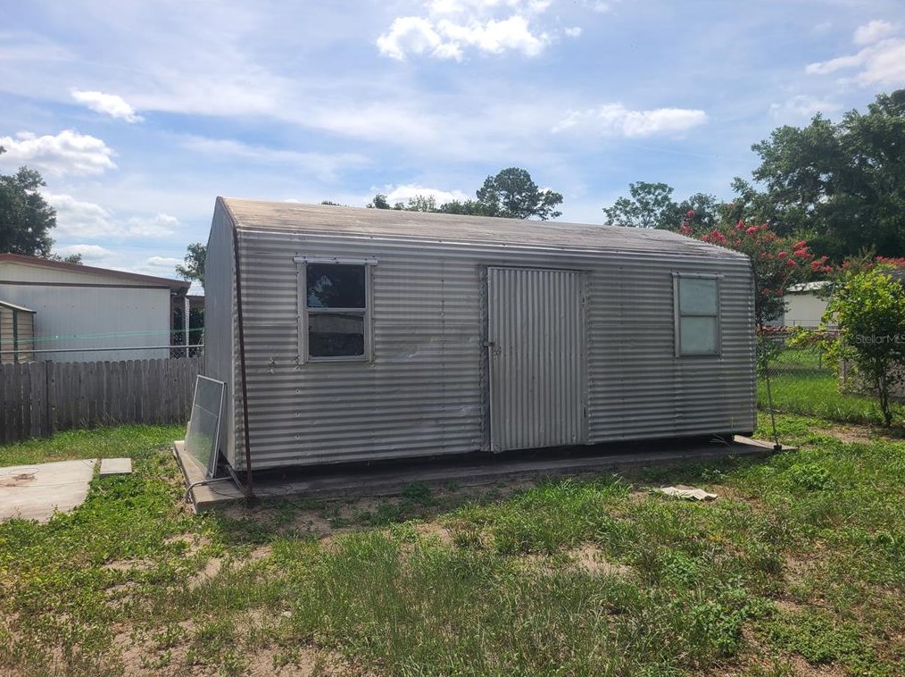 14461 90 Ave, Summerfield FL  34491-3413 exterior