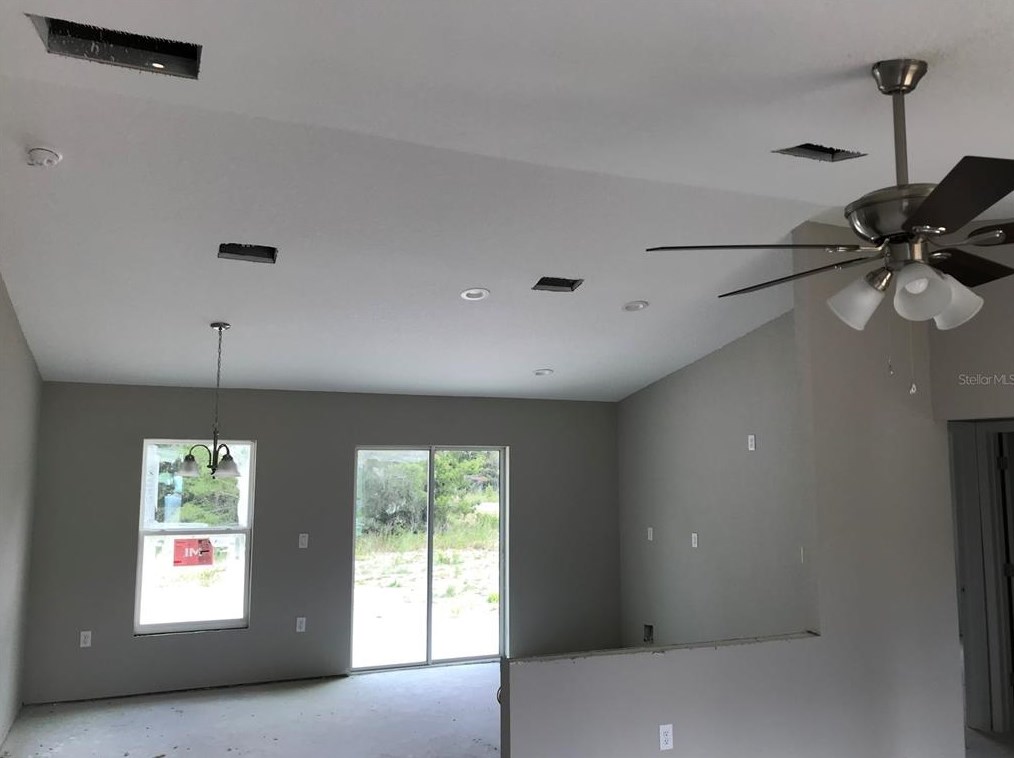 246 Malauka Loop, Ocklawaha FL  32179-0064 exterior