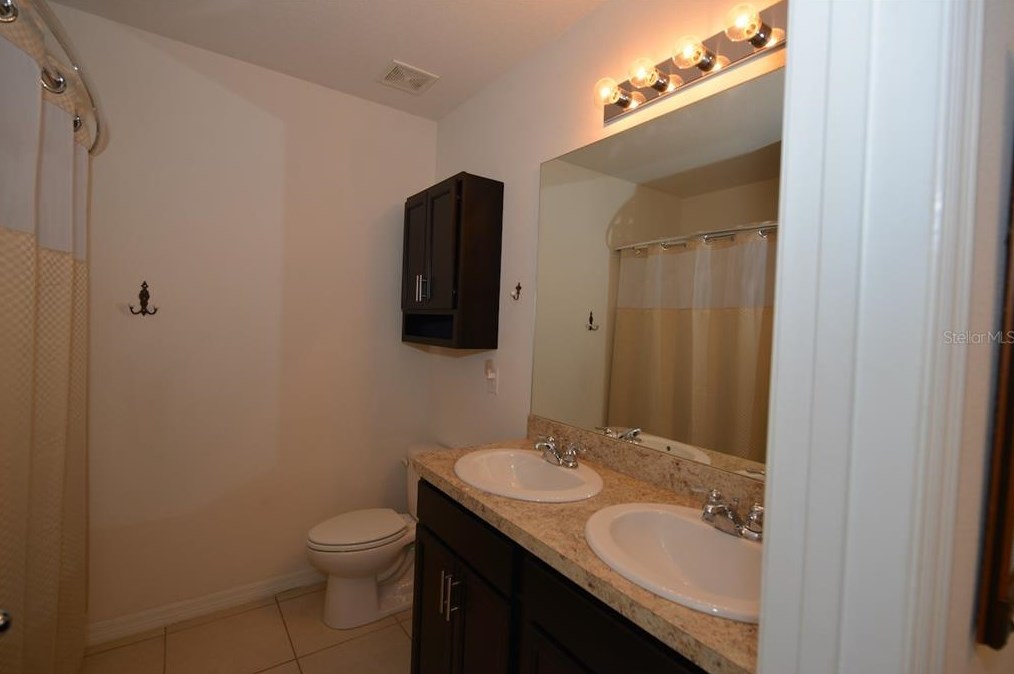 6704 64 Ct, Ocala FL  34476-4870 exterior