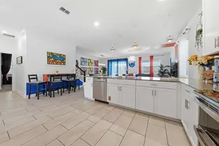 4189 Paragraph Dr, Kissimmee, FL 34746 - Photo 9
