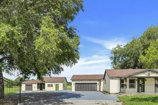 13832 Bay Lake Rd, Groveland, FL 34736 - Photo 15