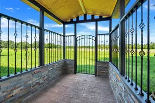 13832 Bay Lake Rd, Groveland, FL 34736 - Photo 7