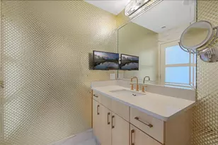 155 S Court Ave, Orlando, FL 32801 - Photo 23