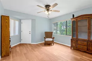 701 Clusterwood Dr, Yalaha, FL 34797 - Photo 15