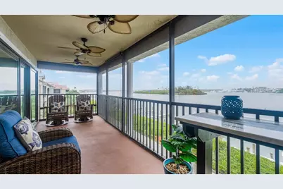 450 Bouchelle Drive #301, New Smyrna Beach, FL 32169 - Photo 3