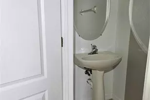 652 Chelsea Dr, Davenport, FL 33897 - Photo 17