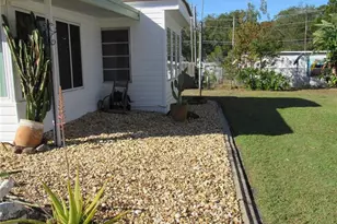 31715 Clayton St, Tavares, FL 32778 - Photo 13