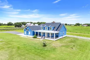 2437 Bay Lake Loop, Groveland, FL 34736 - Photo 3