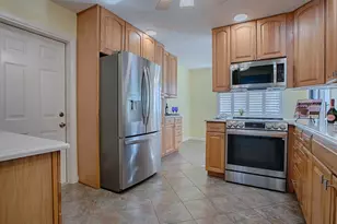 102 Cedar Way, Yalaha, FL 34797 - Photo 3