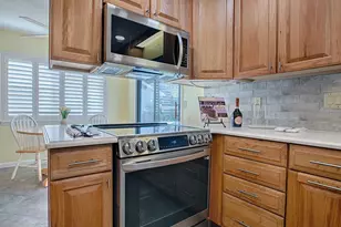 102 Cedar Way, Yalaha, FL 34797 - Photo 5