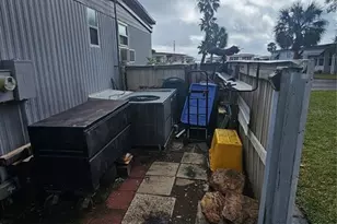 30 Riverview Dr, Fruitland Park, FL 34731 - Photo 31