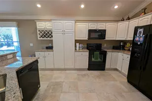 1881 Sassparilla Way, The Villages, FL 32162 - Photo 27