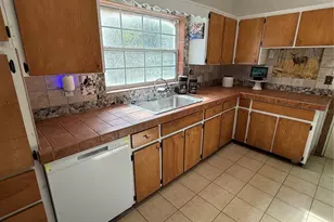 110 N Volusia Ave, Pierson, FL 32180 - Photo 13