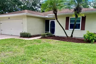 32622 Oak Park Dr, Leesburg, FL 34748 - Photo 1