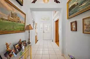 4822 Sawgrass Lake Cir, Leesburg, FL 34748 - Photo 5