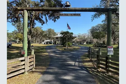 2403 County Road 416N, Lake Panasoffkee, FL 33538 - Photo 11