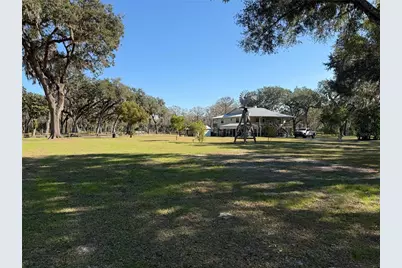 2403 County Road 416N, Lake Panasoffkee, FL 33538 - Photo 13