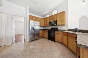 36341 Grand Island Oaks Cir, Grand Island, FL 32735 - Photo 13