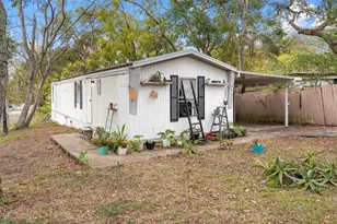 2109 Hialeah Ave, Leesburg, FL 34748 - Photo 5