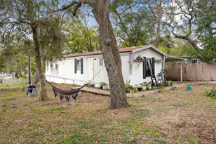 2109 Hialeah Ave, Leesburg, FL 34748 - Photo 1