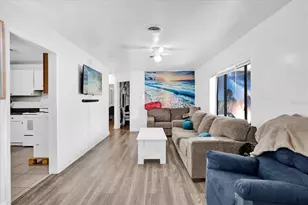 1412 N Garfield Ave, Deland, FL 32724 - Photo 5