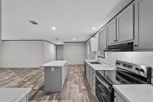 11466 NW 8th Pl, Ocala, FL 34482 - Photo 13