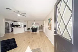 901 Chula Ct, The Villages, FL 32159 - Photo 5