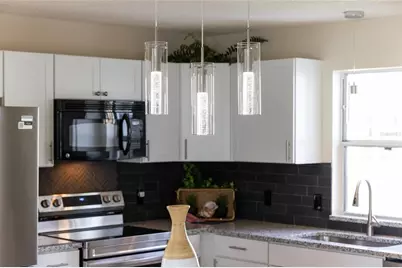 901 Chula Court, The Villages, FL 32159 - Photo 9