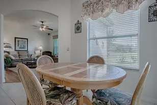 33409 Pennbrooke Pkwy, Leesburg, FL 34748 - Photo 13