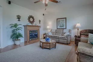 33409 Pennbrooke Pkwy, Leesburg, FL 34748 - Photo 19