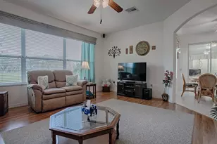 33409 Pennbrooke Pkwy, Leesburg, FL 34748 - Photo 11