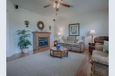 33409 Pennbrooke Parkway, Leesburg, FL 34748 - Photo 17