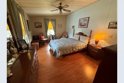 1532 W Schwartz Boulevard, Lady Lake, FL 32159 - Photo 11