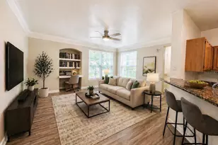 3368 Parkchester Square Blvd, Orlando, FL 32835 - Photo 9