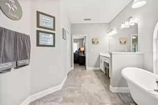 17648 Live Oak Dr, Tavares, FL 32778 - Photo 35