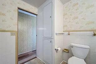 1129 Elkhart Cir, Tavares, FL 32778 - Photo 29