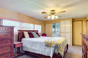 1129 Elkhart Cir, Tavares, FL 32778 - Photo 19