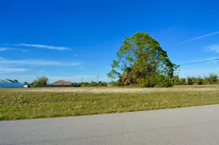 2814 Santa Barbara Blvd N, Cape Coral, FL 33993 - Photo 1